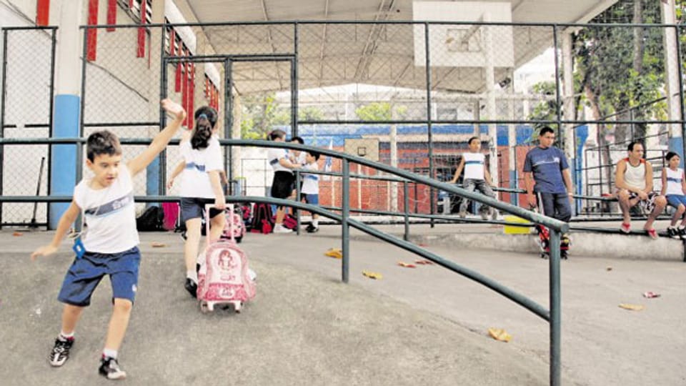 WM-Parkplätze statt Schule in Rio