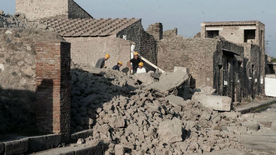  Im November 2010 stürzte im antiken Pompeji ein Haus ein