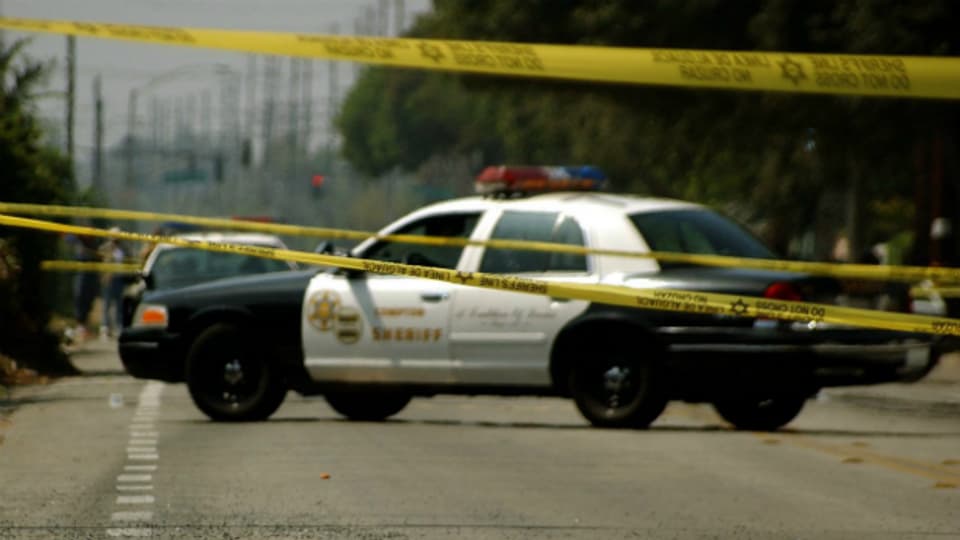 Polizei-Einsatz in Oakland, der gefährlichsten Stadt Kaliforniens.