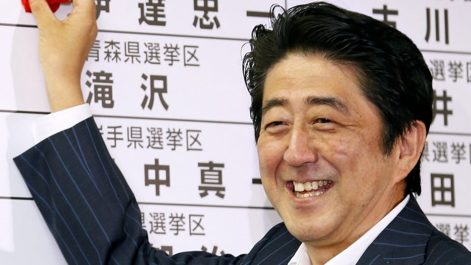 Abe freut sich über seine gewählten Abgeordneten