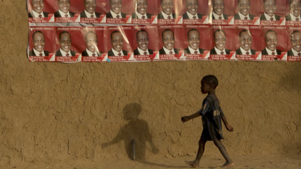 Wahlplakate in Gao in Mali.