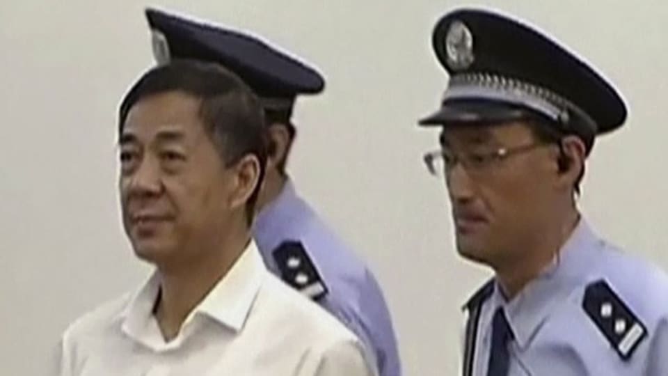 Der Ex-Politiker Bo Xilai im Gerichtssaal am 22. August 2013. Bo wird des Machtmissbrauchs, der Bestechung und der Unterschlagung beschuldigt.