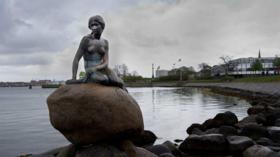 Touristenattraktion von Kopenhagen: Die kleine Meerjungfrau.