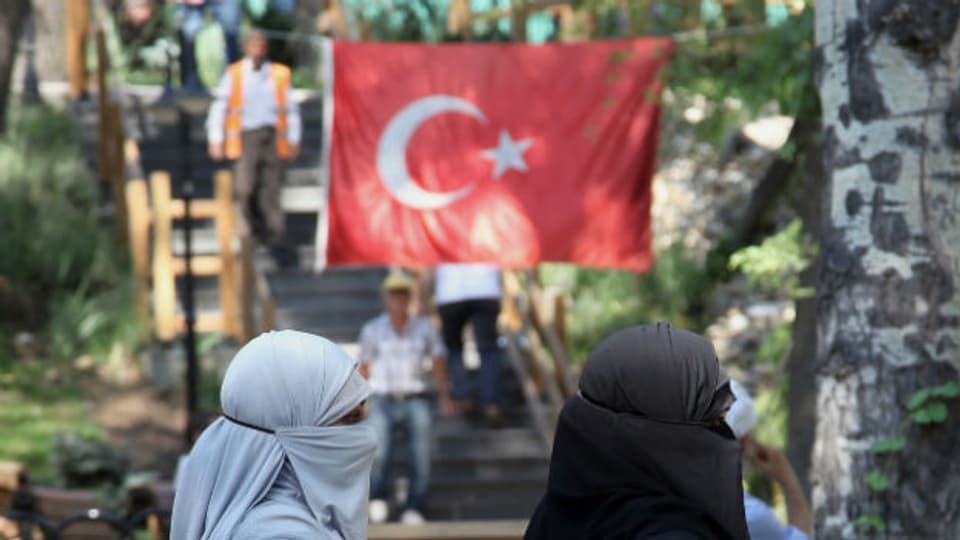 In der Türkei stehen Wahlen an, Erdogan wirbt um die Konservativen.