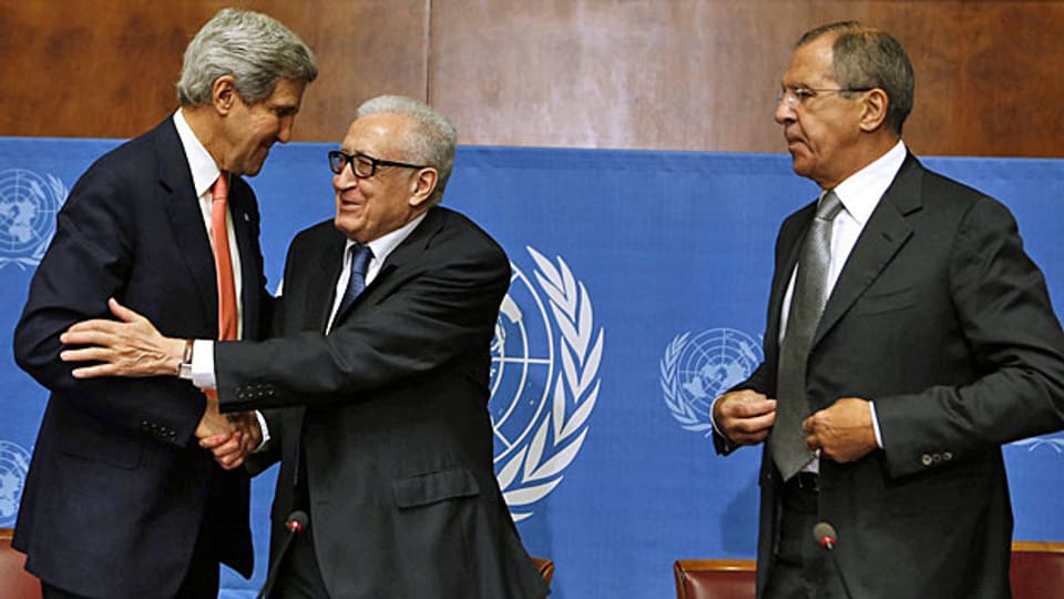 US-Aussenminister John Kerry, der Uno-Sondergesandte für SyrienLakhdar Brahimi und der russische Aussenminister Sergej Lawrow am 13. September in Genf.