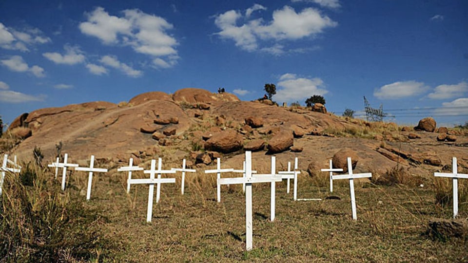 34 Kreuze erinnern an die 34 Opfer des Polizeieinsatzes gegen die Minenarbeiter.