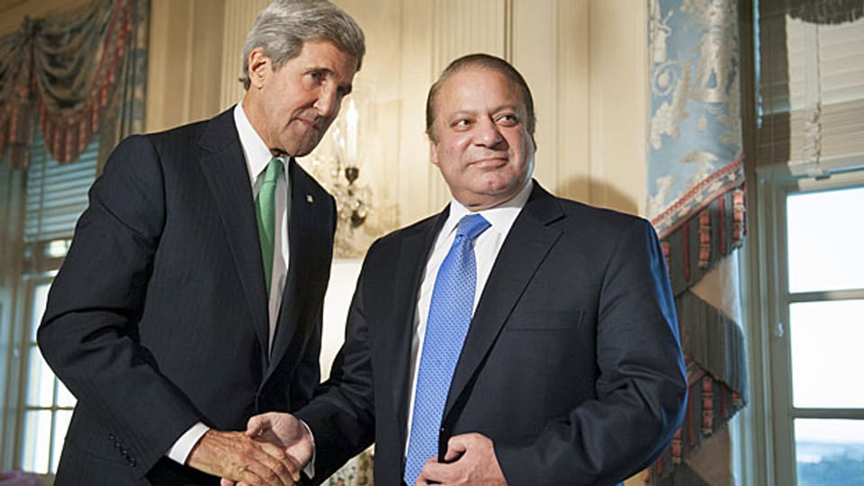 US-Aussenminister John Kerry trifft Pakistans Premierminister in Washington.