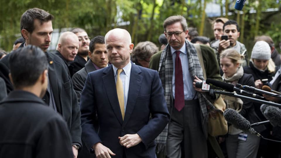 Der britische Aussenminister William Hague trifft in Genf ein