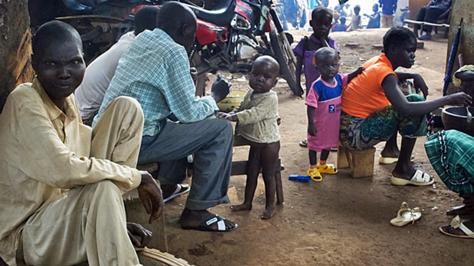 Viele Menschen sind vor der Gewalt der Seleka-Milizen nach Bossangoa, im Norden der Zentralafrikanischen Republik, geflohen.