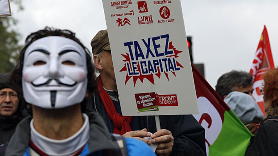 Proteste gegen die Mehrwertsteuer-Erhöhungen, am 1. Dezember in Paris.