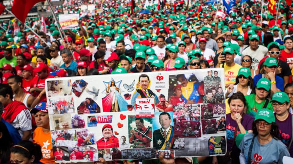AnhängerInnen der sozialistischen Regierungspartei in Caracas