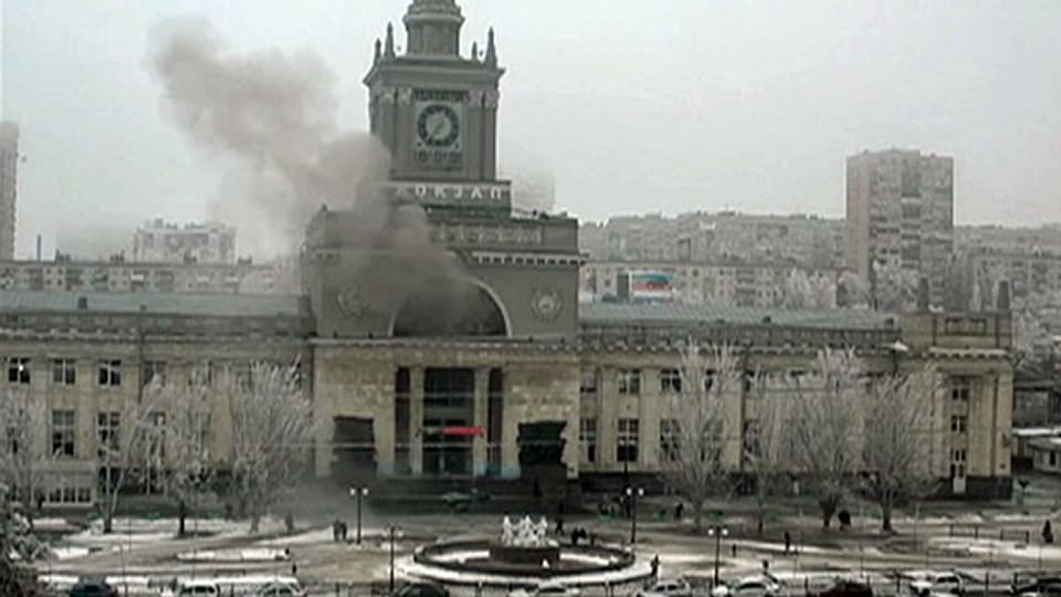 Bahnhof von Wolgograd, nach der Explosion am Sonntag, die mindestens 17 Todesopfer forderte.