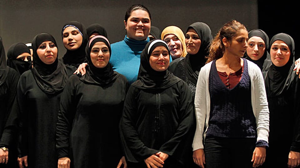 Syrische Flüchtlingsfrauen spielen Theater «Die syrischen Frauen von Troja», am 18. Dezember 2013 in der jordanischen Hauptstadt Amman.