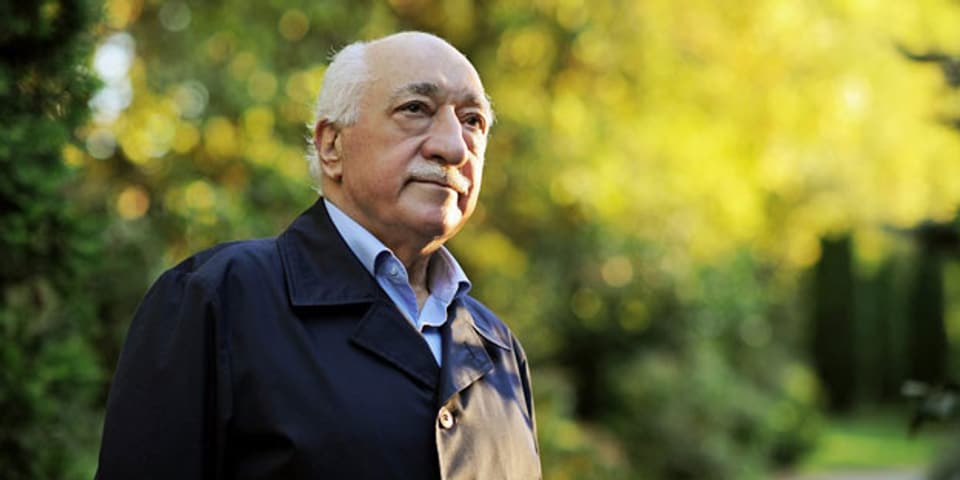 Fethullah Gülen, der islamische Meinungsführer und Gründer der Gülen-Bewegung,  lebt heute im Exil in Pennsylvania, USA.