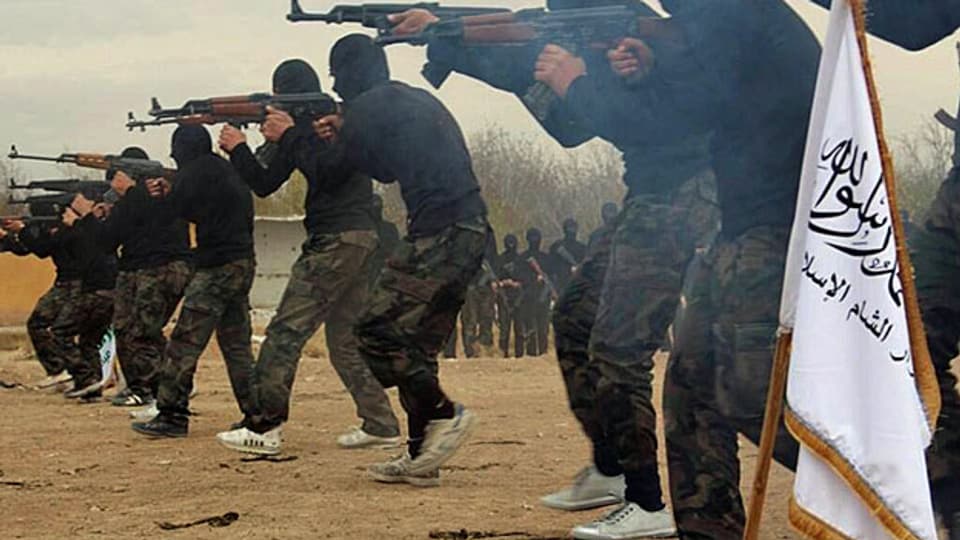 Mitglieder der islamistischen Ahrar-al-Sham-Brigaden - an einem unbekannten Ort in Syrien.