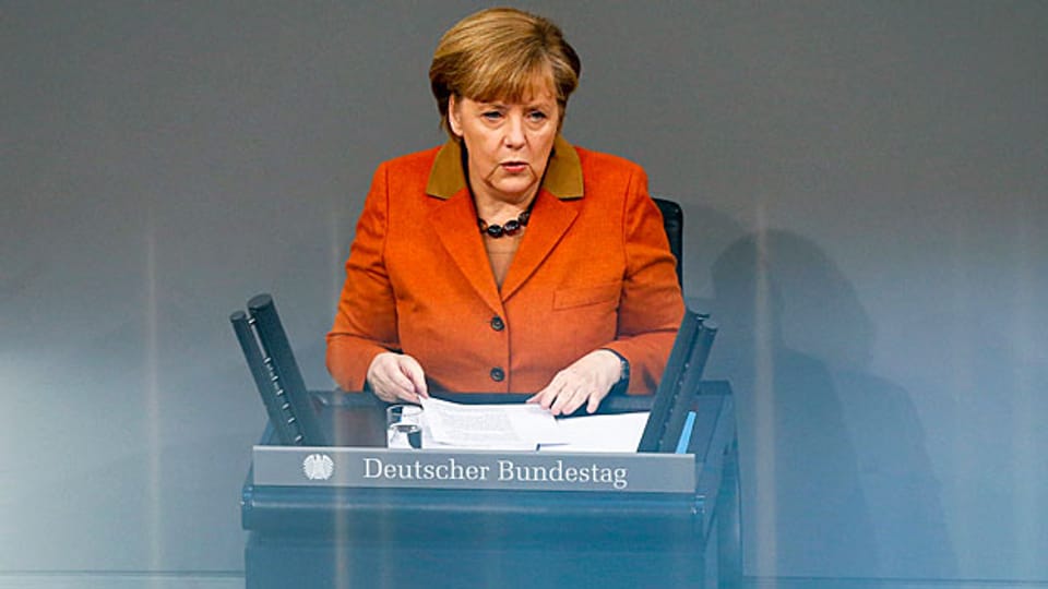 Bundeskanzlerin Angnela Merkel spricht vor dem Bundestag in Berlin.