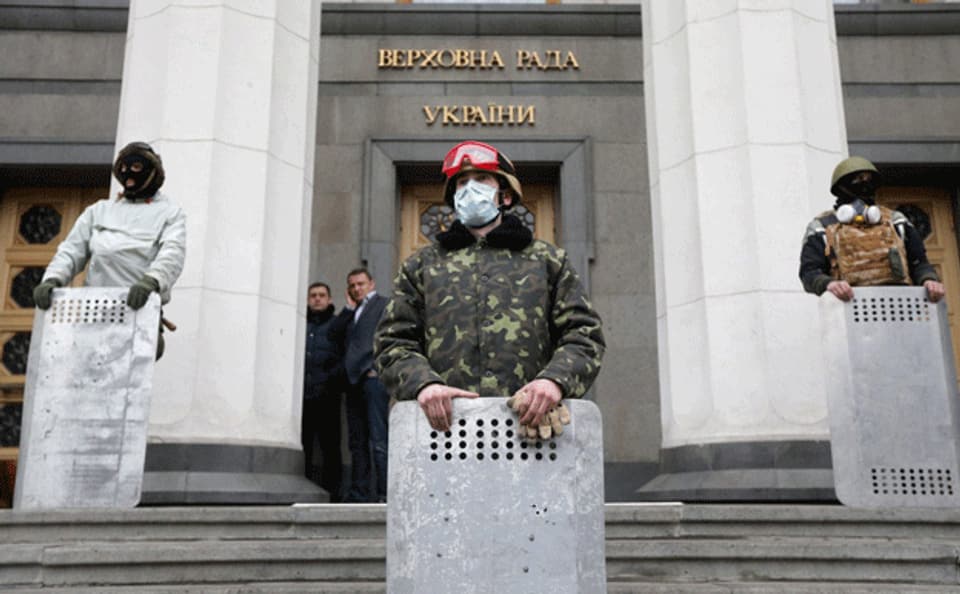 Seit heute bewachen Oppositionelle das ukrainische Parlament