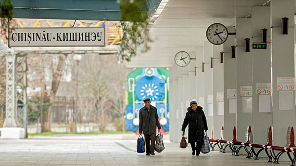 Russland droht, moldawische MigrantInnen in ihre Heimat zurückzuschicken. Bild: Bahnhof der Hauptstadt Chisinau.