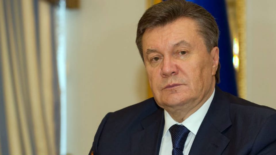 Der Bundesrat soll allfällige Gelder von Janukowitsch und seinem Umfeld in der Schweiz sperren.