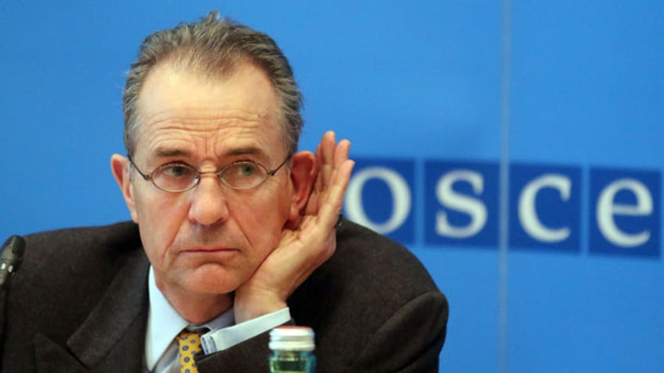 Tim Guldimann während einer OSZE-Pressekonferenz über die Situation in der Ukraine in der Hofburg in Wien am 3. März 2014.