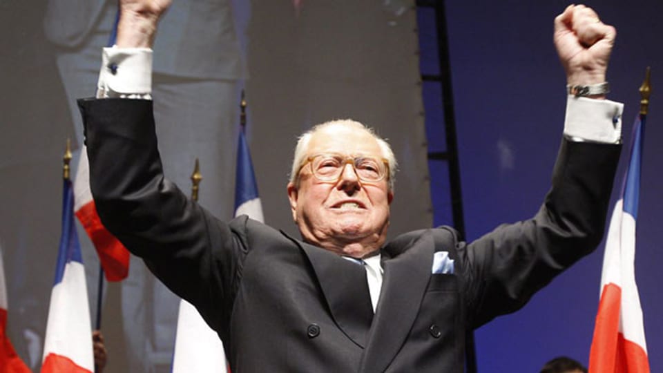 Jean Marie Le Pen an einer Wahlveranstaltung