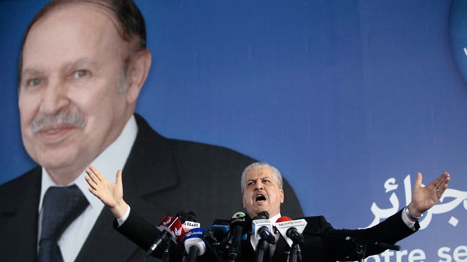 Im Wahlkampf nur auf Bildern präsent: Abdelaziz Bouteflika möchte Algerien weitere fünf Jahre regieren, ist aber zu krank, um selber aufzutreten.