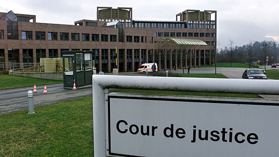 Verletzung der Privatsphäre: Der Europäische Gerichtshof kippt die umstrittene Richtlinie zur Vorratsdatenspeicherung.