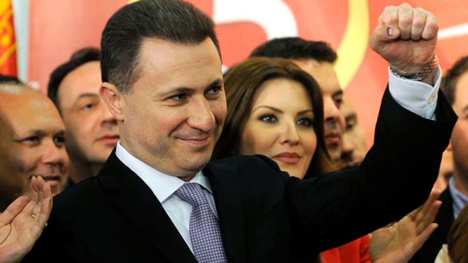 Der mazedonische Premierminister und Führer der regierenden konservativen Partei VMRO-DPMNE Nikola Gruevski nach dem Doppelsieg der Parlaments-und Präsidentschaftswahlen in Skopje am 28. April 2014.