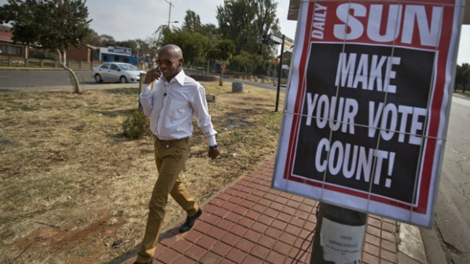 Ein Wahlplakat in den Townships von Johannesburg.