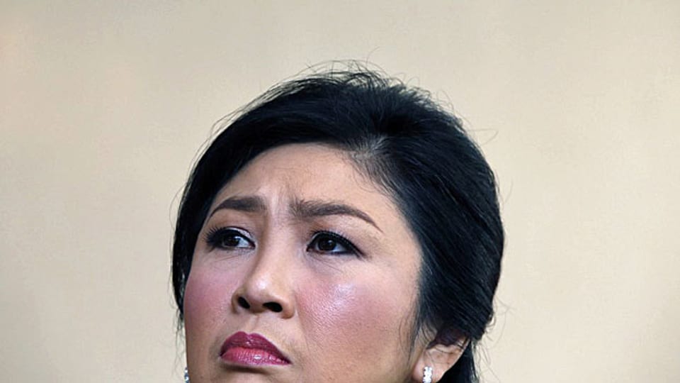 Was die Proteste auf der Strasse nicht zustande gebracht haben, wird nun durch das thailändische Verfassungsgericht verfügt - das Ende der Regierungszeit von Yingluck Shinawatra.