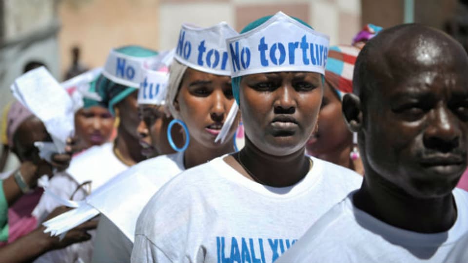 Menschenrechtsaktivisten in Somalia (Dezember 2013).