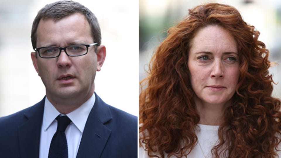 Andy Coulson (links) und Rebekah Brooks.