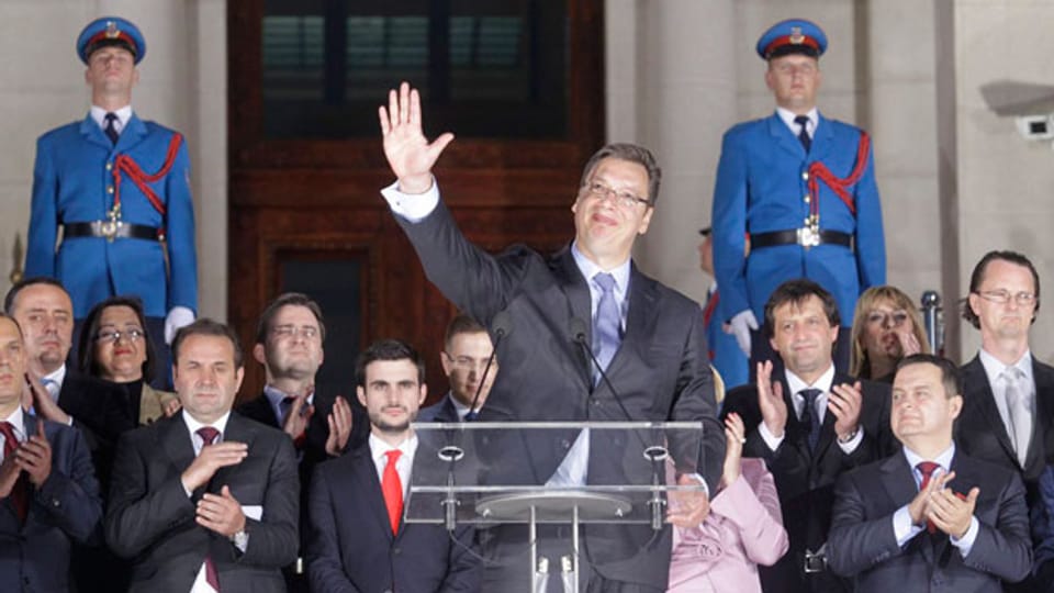 Der serbische Regierungschef Aleksandar Vucic gebärdet sich, als ob er Serbien nur im Alleingang retten könnte.