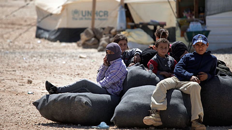 Eine syrische Flüchtlingsfamilie im jordanischen Lager Zaatari.