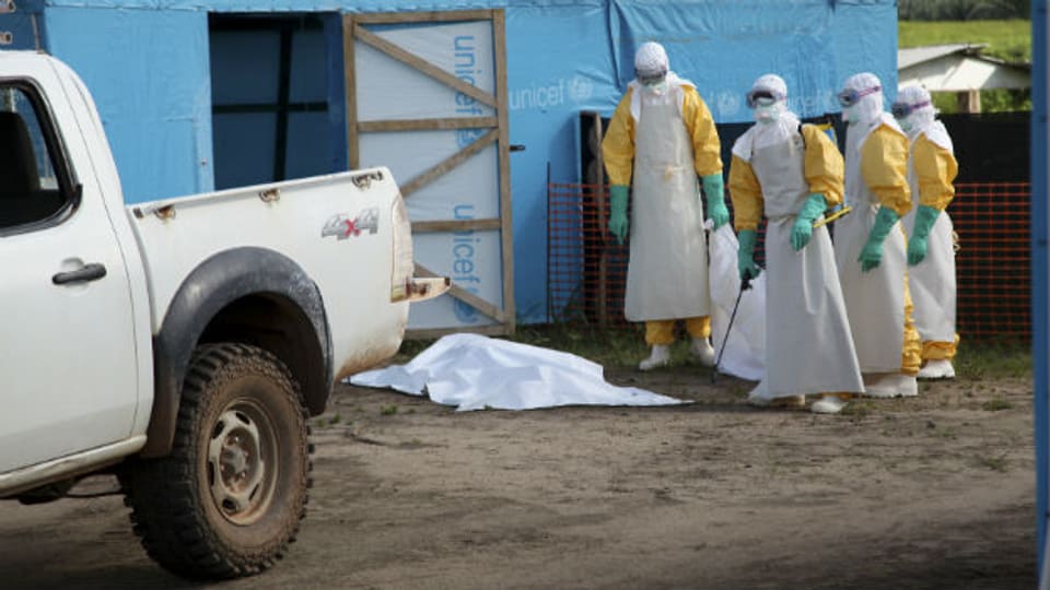 Im Einsatz gegen das Ebola-Virus (hier in Liberia).