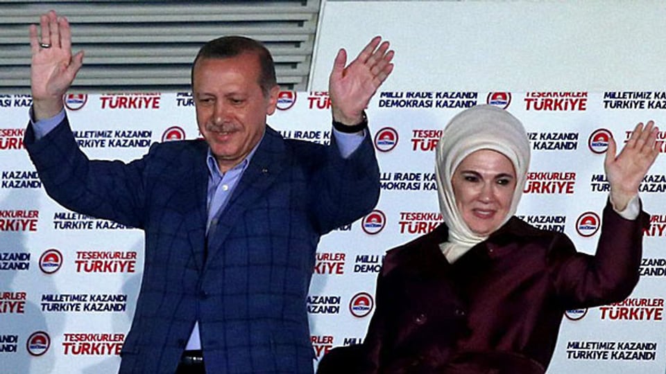 Der neue türkische Präsident Erdogan mit seiner Ehefrau, am 10. August in Ankara.