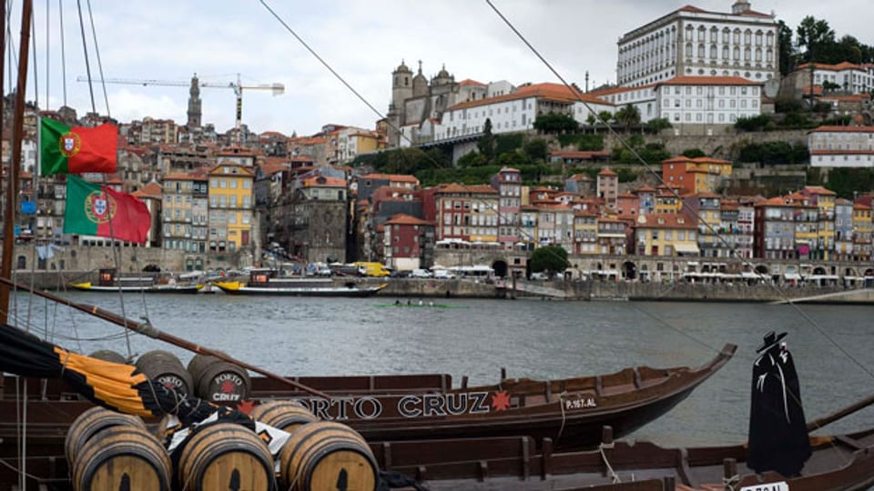 Sicht auf den Hafen am Duoro in Porto.