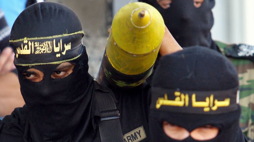 Viele ziehen in den Dschihad, um zu sterben. Maskierte Kämpfer des Islamischen Staats IS.