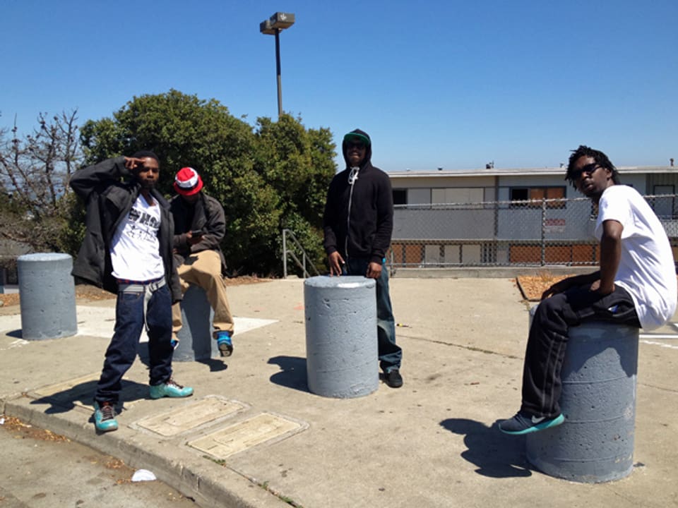 Jugendliche in Hunters Point, einem herunter gekommenen schwarzen Quartier am Rand von San Francisco.