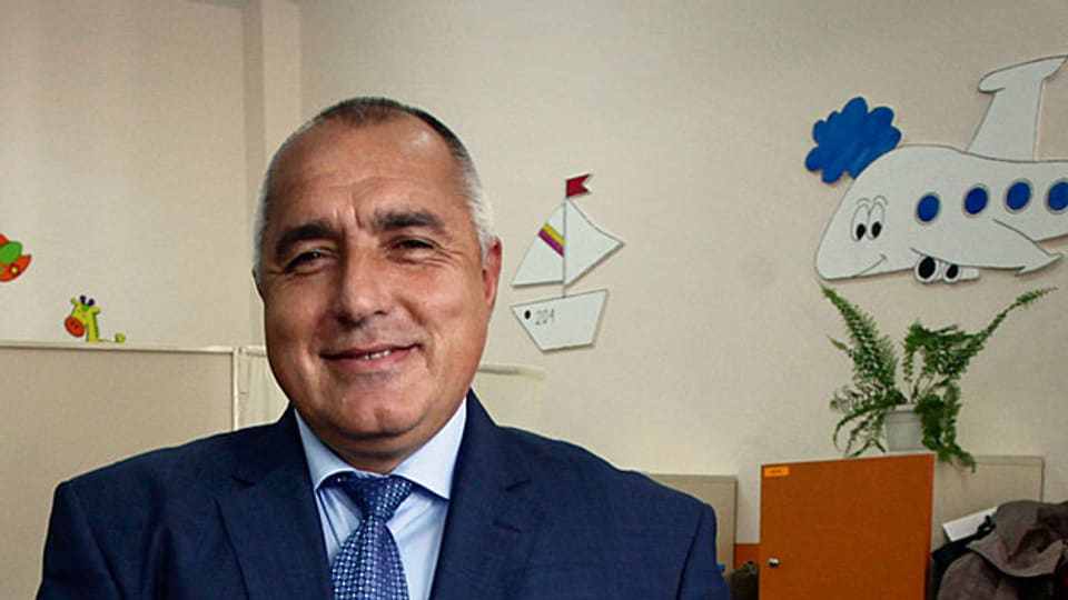 Bojko Borissov gibt am 5. Oktober in der bulgarischen Hauptstadt Sofia seine Stimme ab.