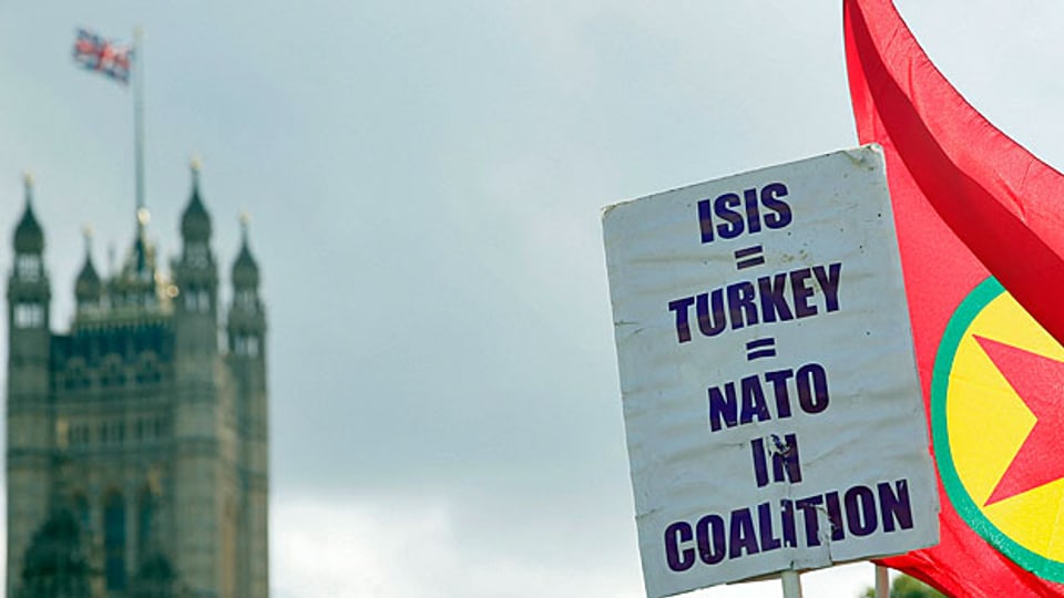 In ganz Europa - hier in London - hatte Kurden die Rolle der Türkei im Kampf gegen die IS-Milizen hinterfragt. Haben sie recht behalten?