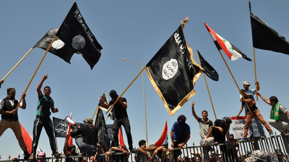 Drei Iraker planten offenbar einen Anschlag in Europa. Der Tipp kam von eimem ausländischen Geheimdienst. Bild: Terroristen der Organisation «Islamischer Staat».