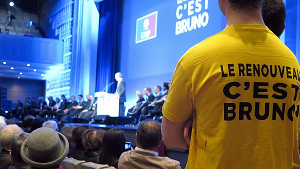 «Der Neue ist Bruno» steht auf dem T-Shirt eines Wahlhelfers. Bruno Le Maire setzt darauf, anders zu sein – vor allem anders als Nicolas Sarkozy.