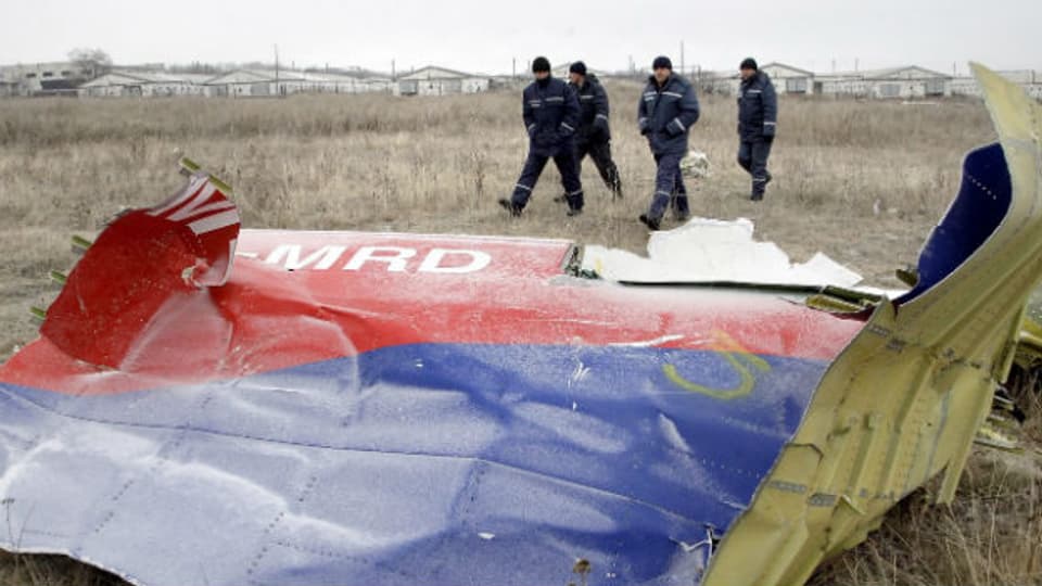 Absturzursache der MH17 nicht geklärt - jetzt sind die holländischen Ermittler zurück in der Ostukraine.