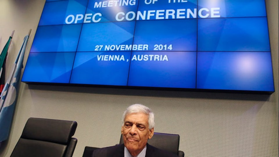 OPEC-Generalsekretär Abdullah al-Badri wartet auf den Beginn der Sitzung der OPEC-Ölminister in der Zentrale der OPEC in Wien am 27. November 2014.