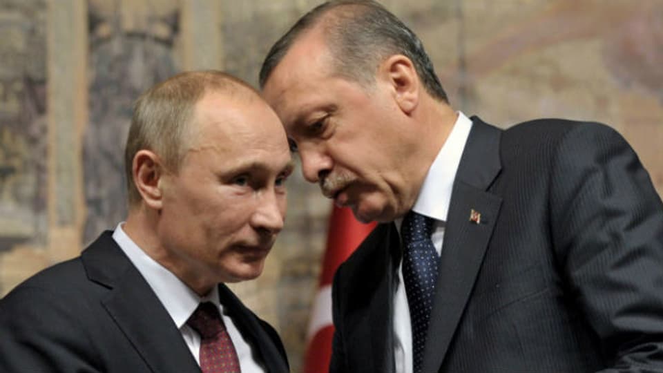 Putin und Erdogan bei einem Treffen in Istanbul vor zwei Jahren.