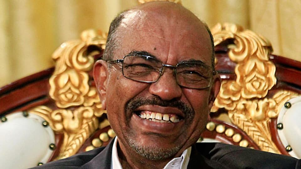 Sudans Präsident Omar al-Bashir gehört zu den Angeklagten. Er frohlockt nun: Der ICC habe die Hand gegen sein Volk erhoben und sei damit kläglich gescheitert.