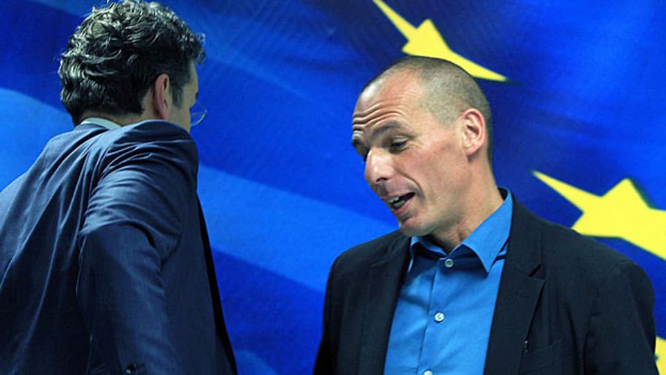 Kühle Verabschiedung zwischen Jeroen Dijsselbloem, dem Chef der Eurogruppe, und dem neuen griechische Finanzminister Yanis Varoufakis, nach einer Medienkonferenz am 30. Januar in Athen.