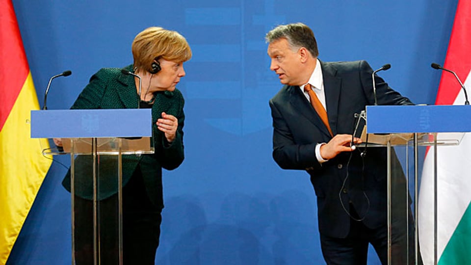 Die deutsche Bundeskanzlerin Merkel und der ungarische Premier Orban in Budapest.