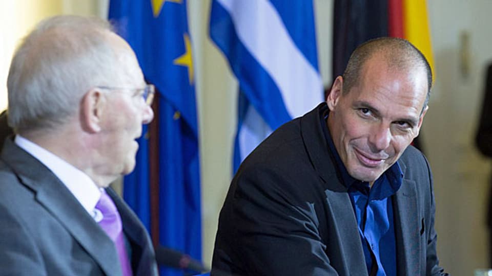 Wolfgang Schäuble und Yanis Varoufakis diskutieren über Griechenlands Anfrage um EU-Übergangshilfe bis im Mai.